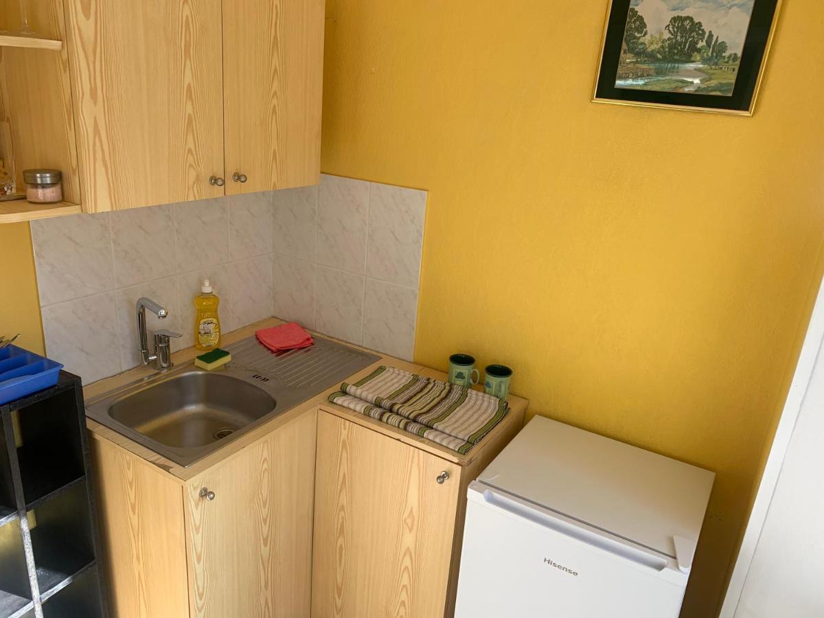 Rueuetli - Cute Old Town Apartment - 2 Big Beds, Free Parking Tartu Extérieur photo